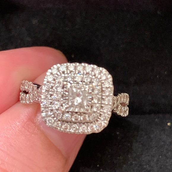 1 cttw Diamond Gold Ring - Picture 8 of 8